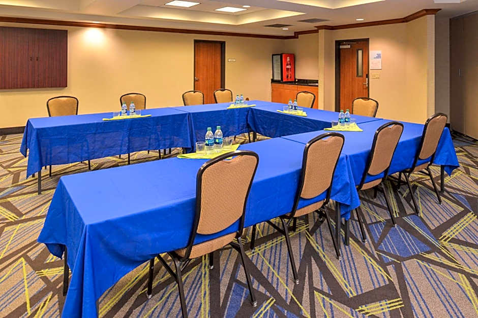 Holiday Inn Express Hotel & Suites Nampa By IHG