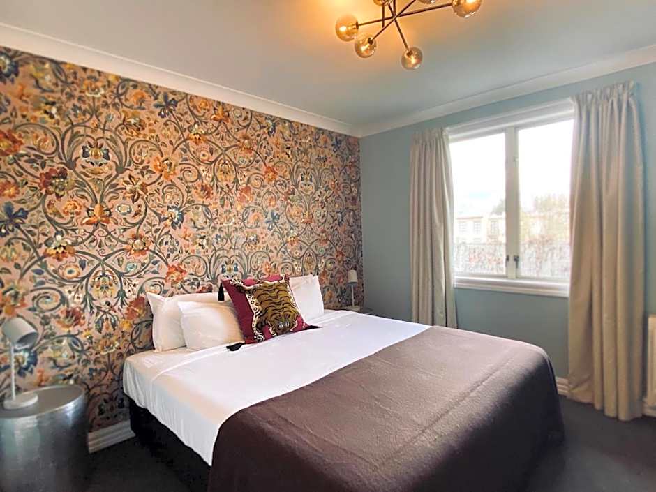 The Dairy Hotel Queenstown, A Naumi Chapter