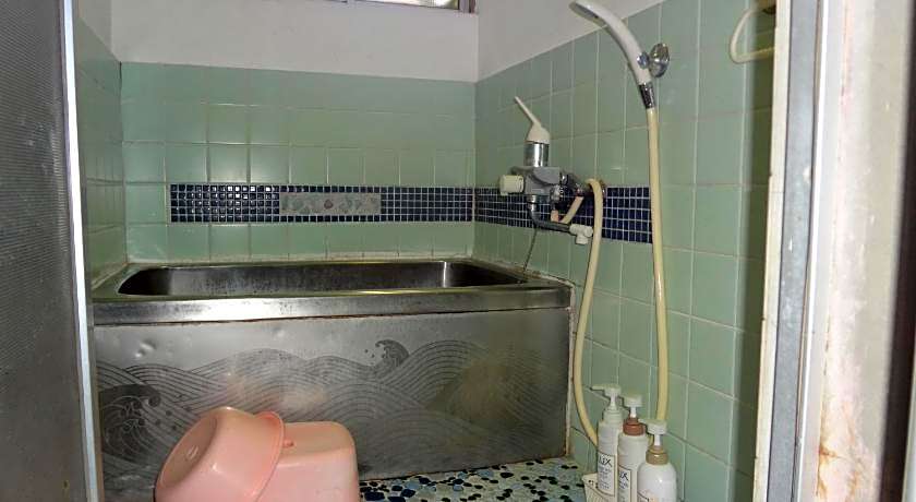 Tentsuku Guesthouse