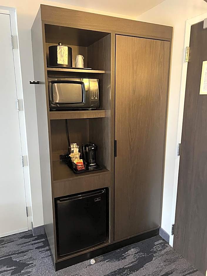 Fairfield Inn and Suites by Marriott Springfield Enfield