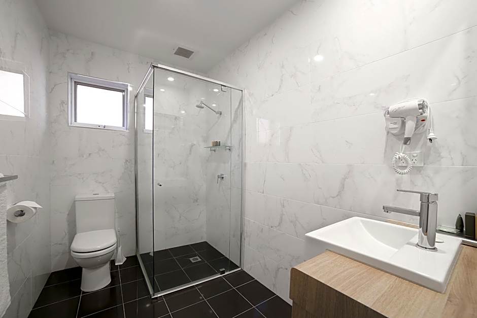 Best Western Plus Bolton on the Park