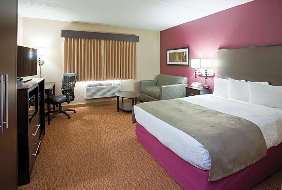 AmericInn by Wyndham Osceola