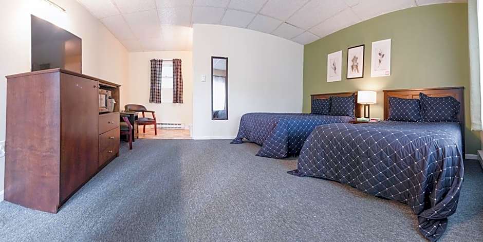 Acadia Pines Motel