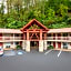 Econo Lodge Cherokee Near River Park