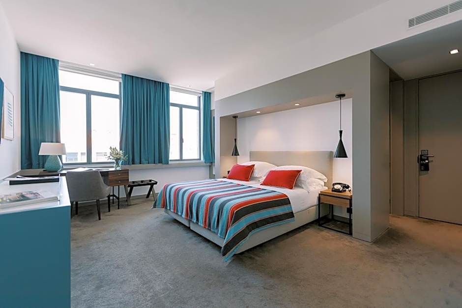 Photo 1 of 72 of The Editory Artist Baixa Porto Hotel