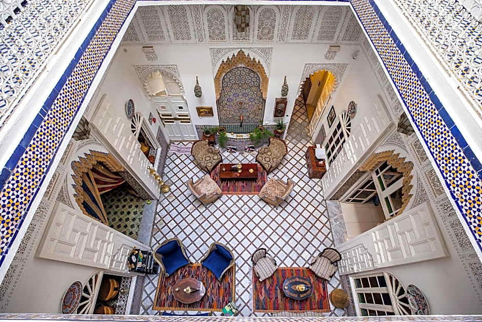 Dar Kika Salam By DKS