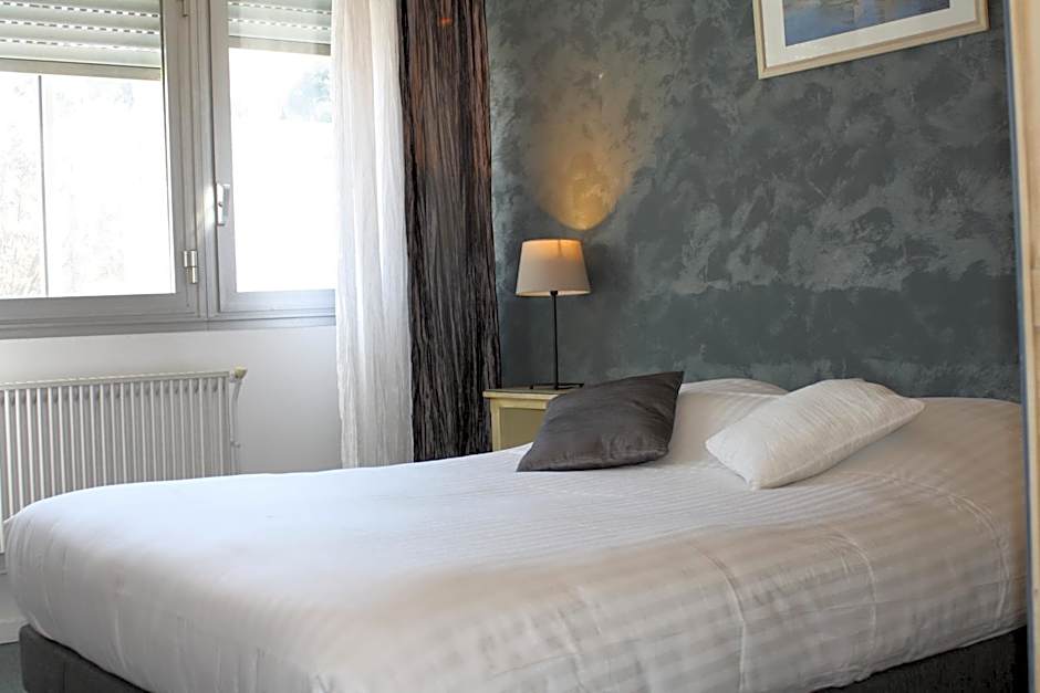 Logis Hotel du Midi
