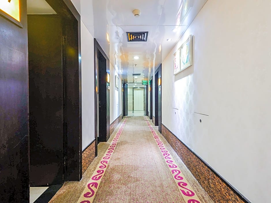 New World Hotel