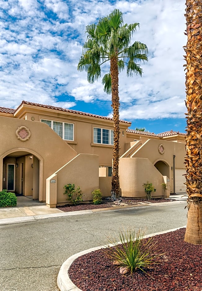 Worldmark Cathedral City - Extra Holidays