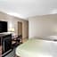 Super 8 by Wyndham Elkins