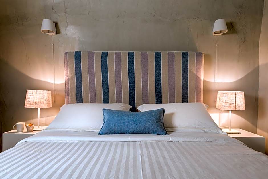 Mythical Blue Luxury Suites