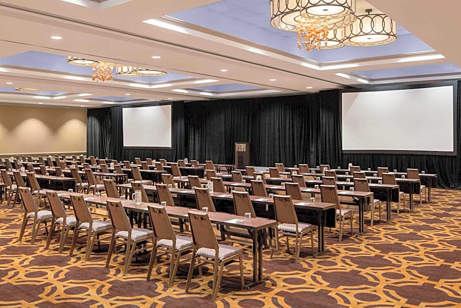 Sheraton New Orleans Hotel