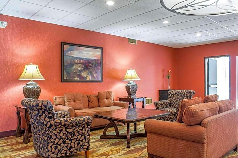 Lifestyle Inn Cedar Falls