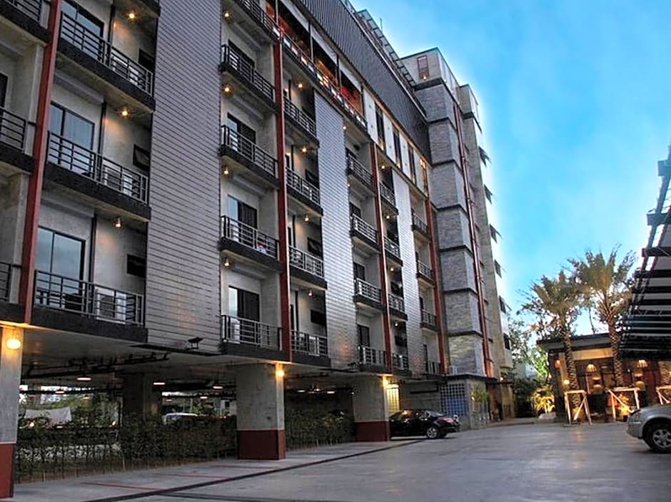 Pak Ping Ing Tang Boutique Hotel