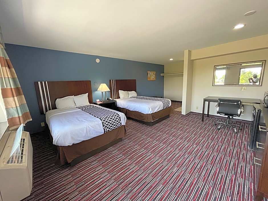 Econo Lodge Inn & Suites Enid South