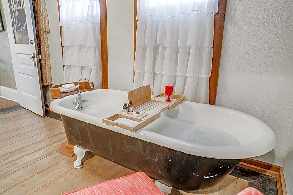 The Gallery House Boutique Hotel