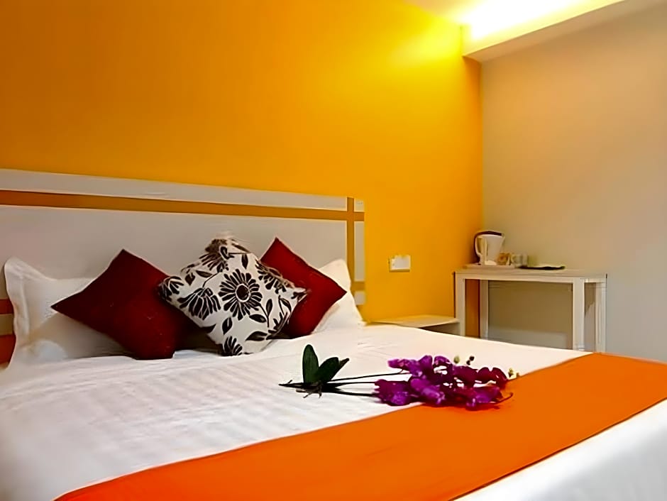 Mega Inn
