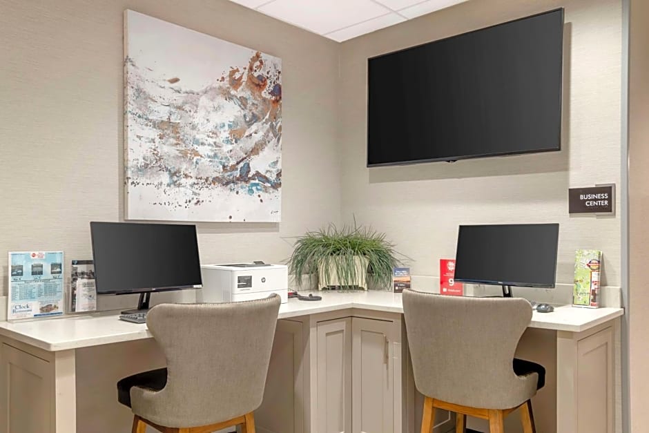 Best Western Plus Greenville I-385 Inn & Suites