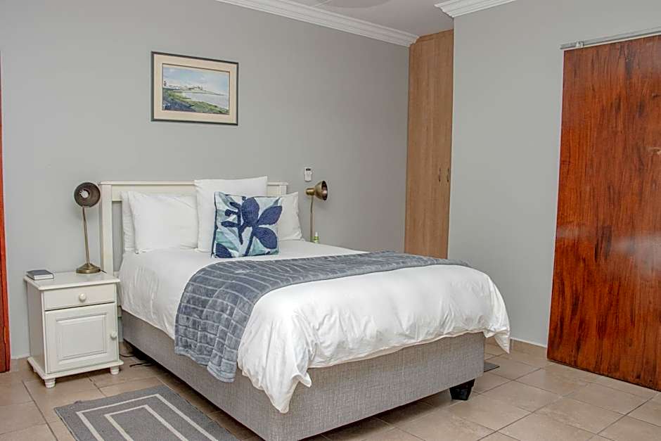 Woodpecker's Inn Guest House