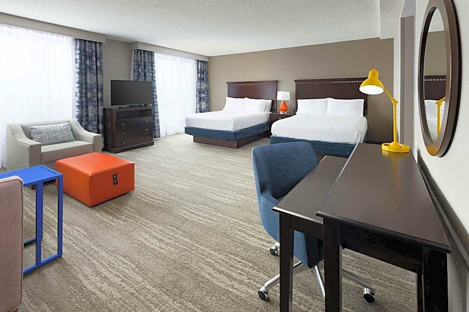 Hampton Inn By Hilton & Suites National Harbor/Alexandria Area