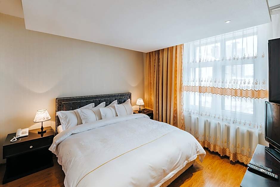 Mika Hotel