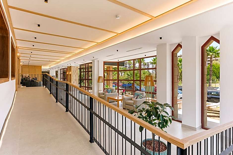 Aparthotel Aquasol