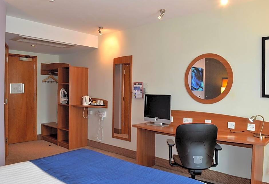 Holiday Inn Express Braintree By IHG