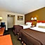 Ramada Hotel & Conference Center by Wyndham Plymouth