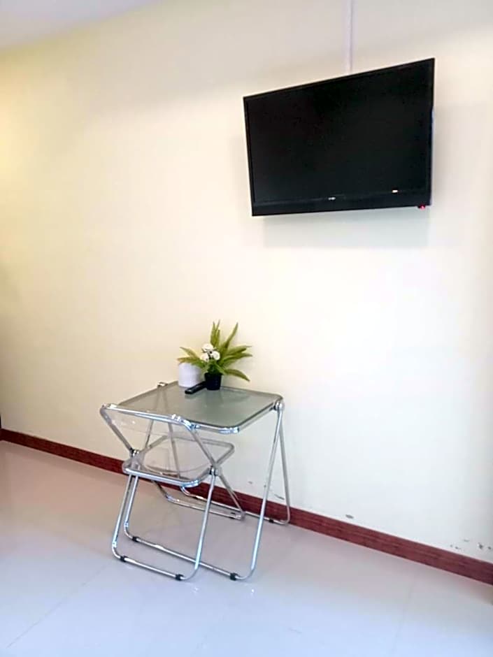 ไลอ้อน โฮเทล