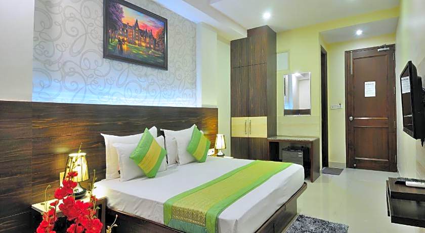 Hotel Sky Rich International