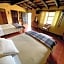 Villa Patzcuaro Garden Hotel & RV Park