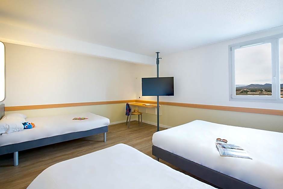 Ibis Budget Fréjus St Raphaël centre et Plage