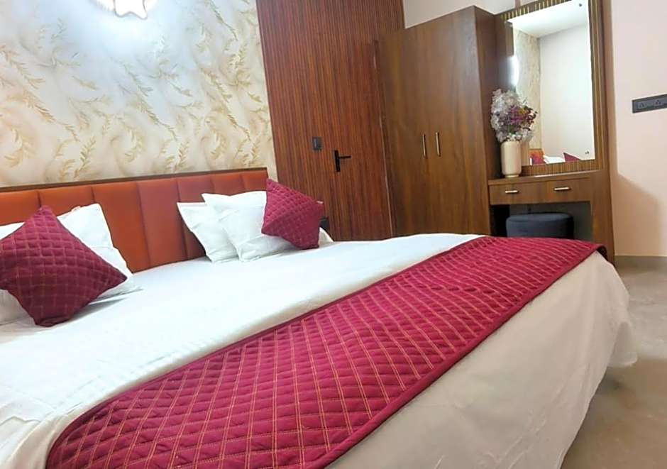 Photo 1 of 51 of Deluxe Suite