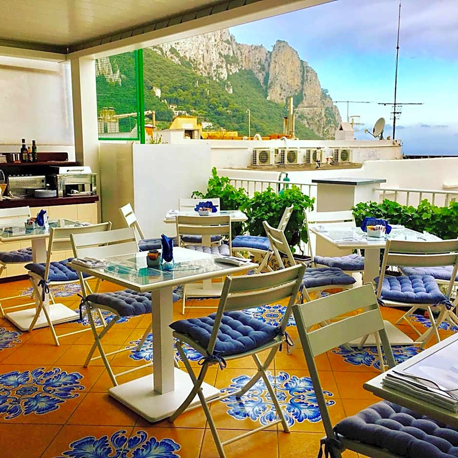 Piazzetta Diefenbach