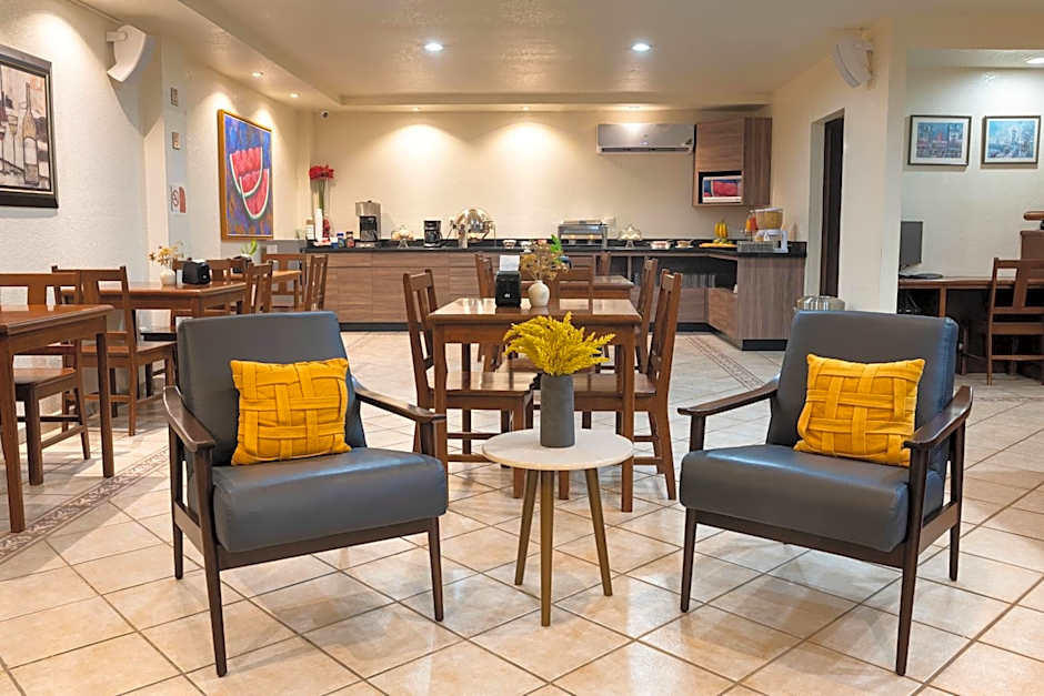 Hotel Quinta San Carlos Inn