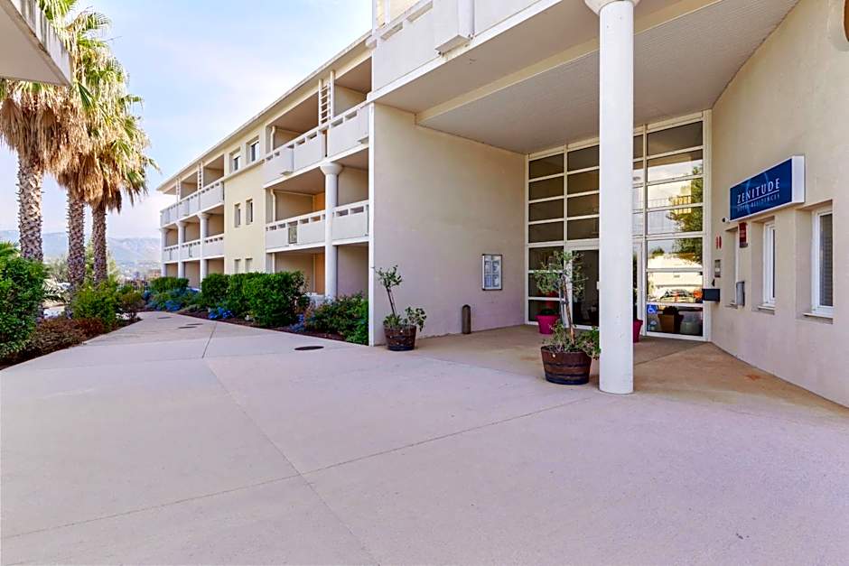 Comfort Aparthotel Six-Fours
