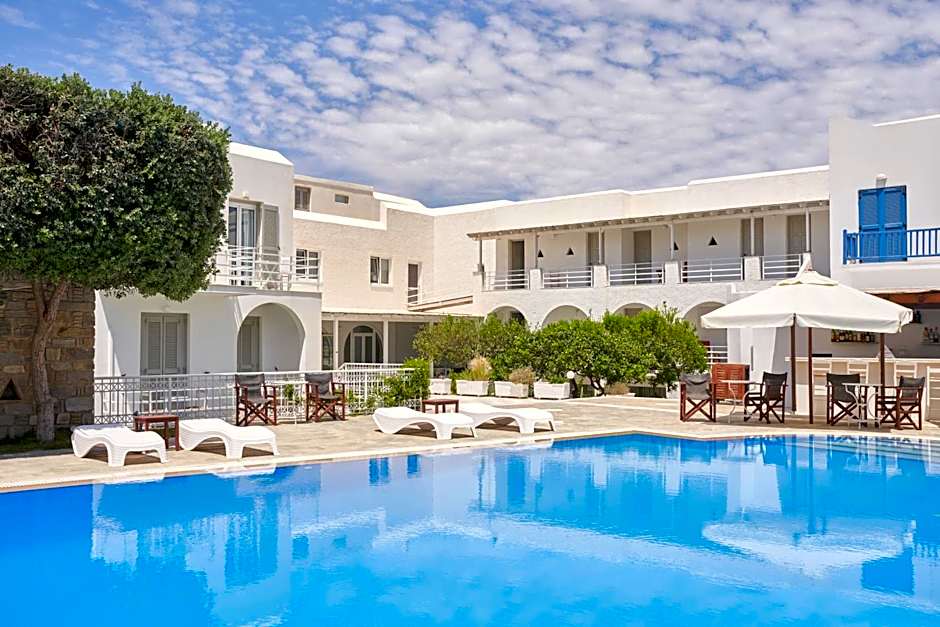 Polos Hotel Paros
