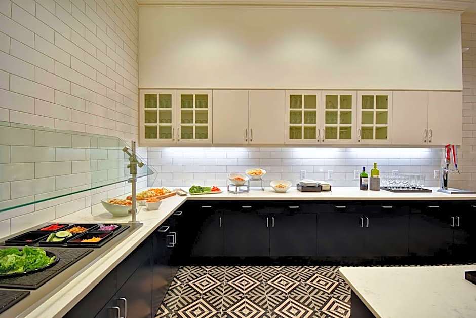 Homewood Suites By Hilton Greenville Downtown