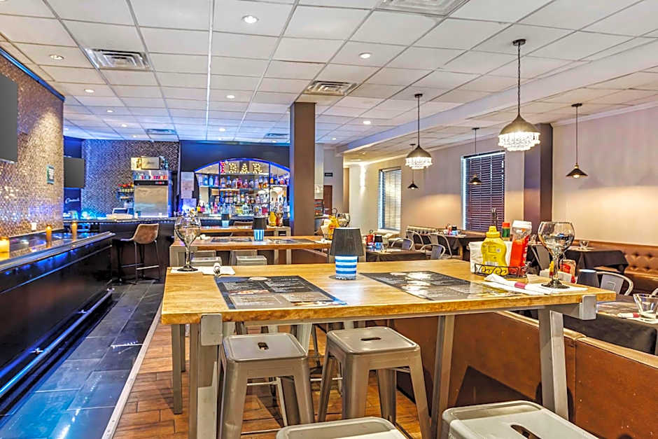 Best Western Plus Newark Airport West