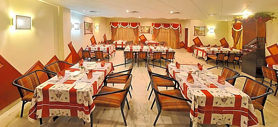 Hotel Gnanam Thanjavur