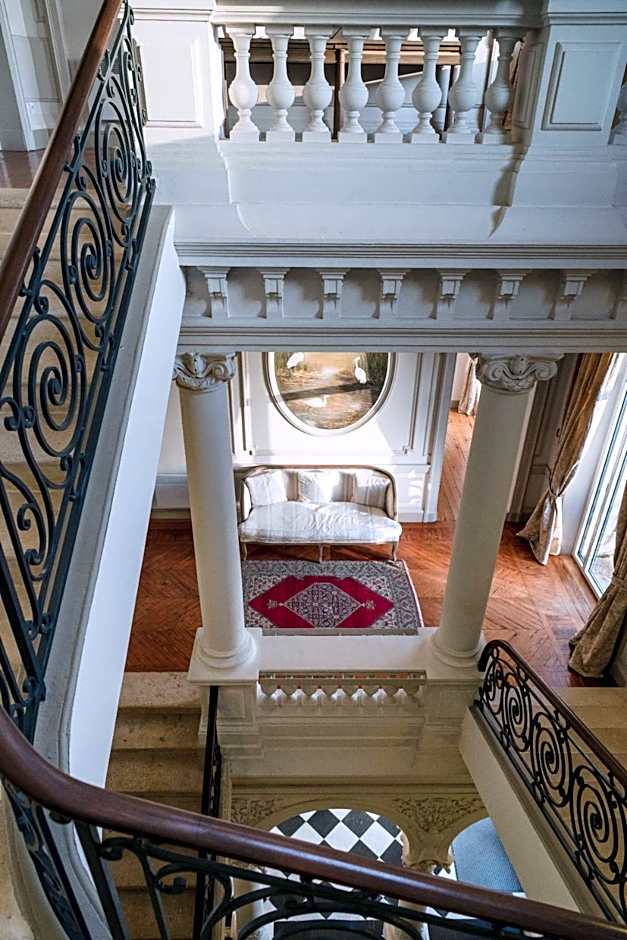 Château Grattequina Hôtel