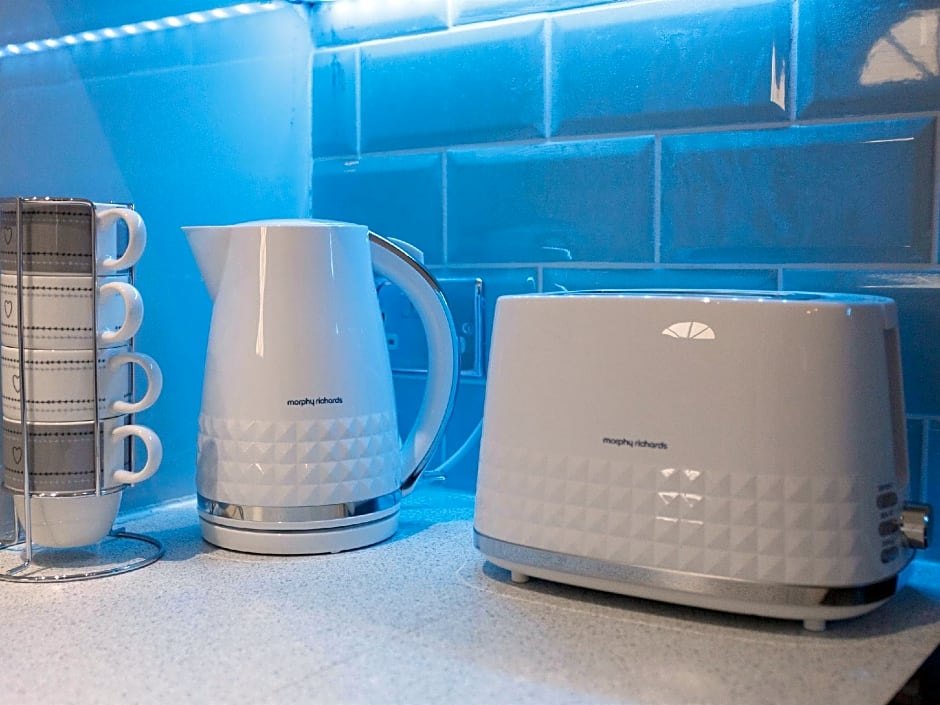 Live in Leeds Greenhill Bungalows