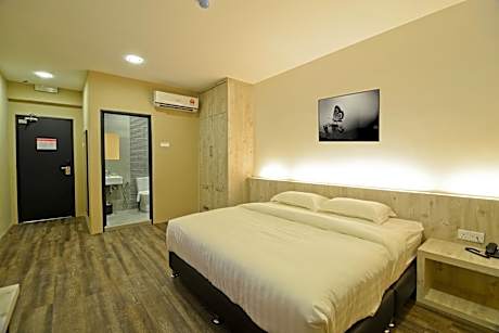 Standard King Size Room