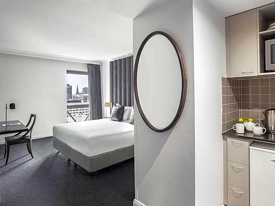 Mantra on Russell Melbourne