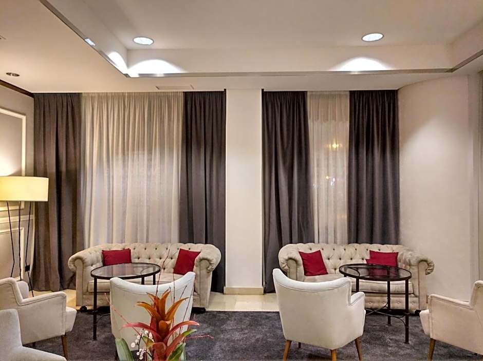 Hotel Gran Via