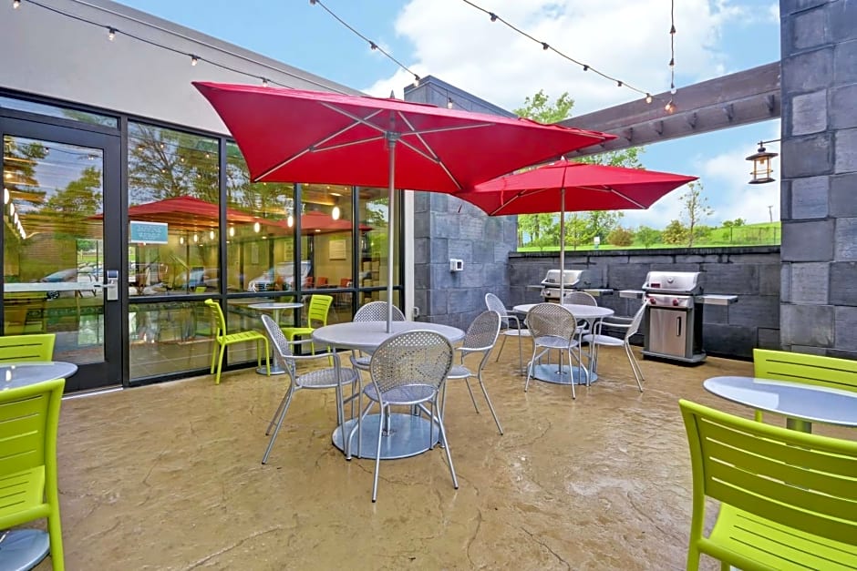 Home2 Suites by Hilton Minneapolis-Eden Prairie, MN
