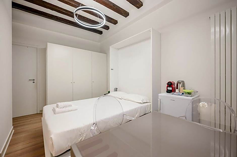 Rialto Suite 707