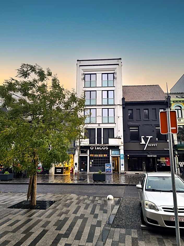 Elberg Hotel & Apartments