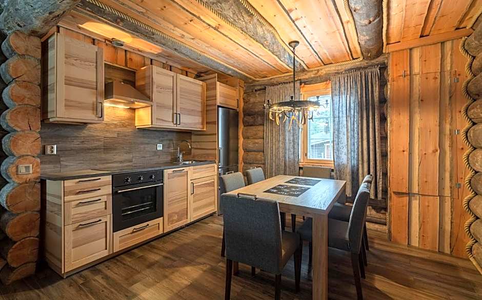 Wilderness Hotel Nellim & Igloos