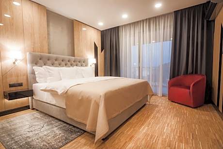 One Bedroom Corner Suite Single Use